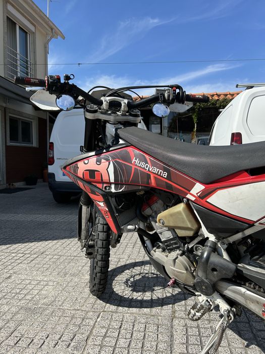 Husqvarna TE449 2011 – Super Rara | Matriculada | Excelente Estado