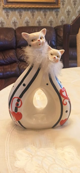 Статуэтка ручная роспись Коты