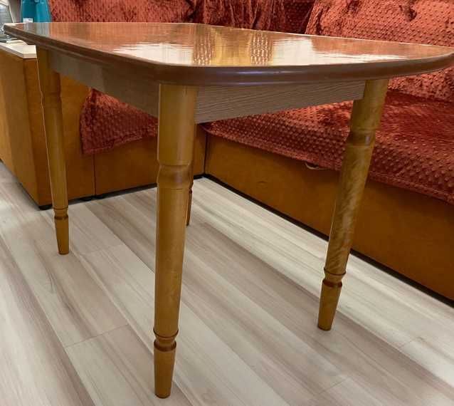 Стіл кухонний дерев'яний