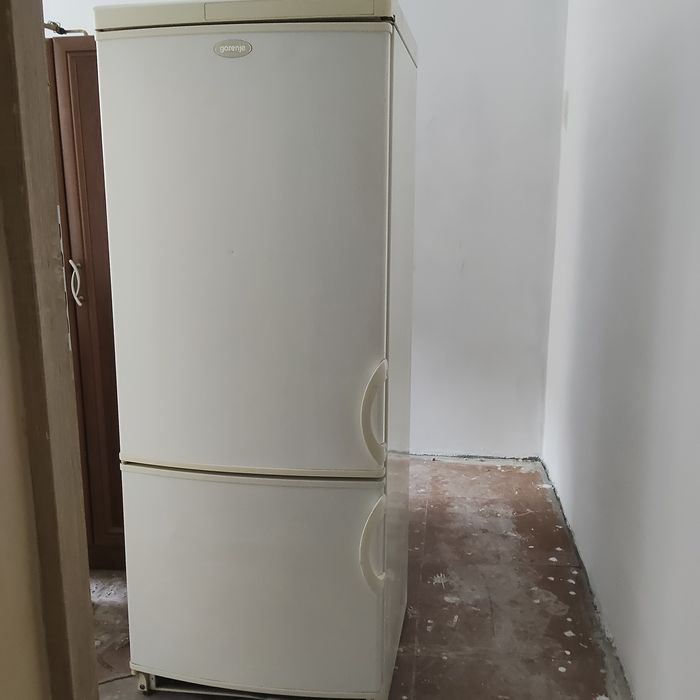 Lodówka Gorenje 150 cm