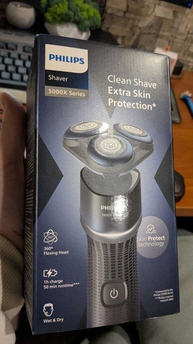 Електробритва чоловіча Philips Shaver Series 5000X X5006/00