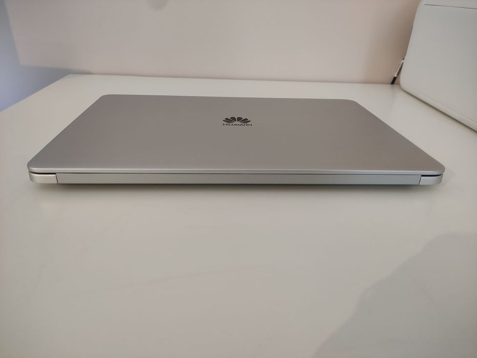 Huawei MateBook D Signature Edition64751823075585122