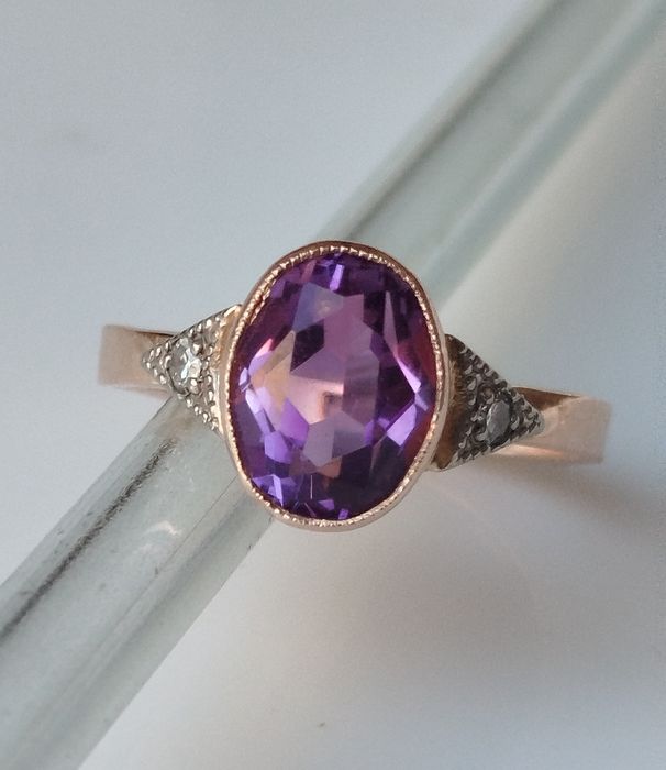 Золотое кольцо с бриллиантами СССР Золота радянська каблучка