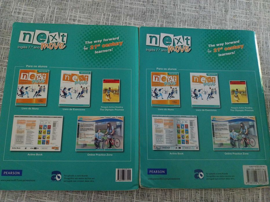 Manual e caderno de actividades de Inglês 7° ano