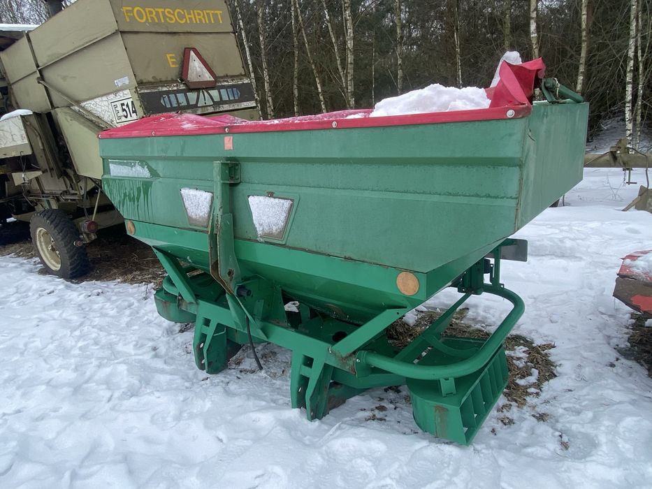 Rozsiewacz amazone czesci ZAU ZAM przekładnia talerze nadstawka zasuwa