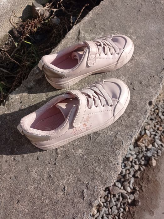 Кросівки H&M  на дівчинку