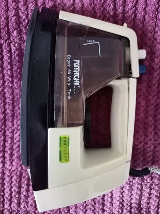 Продам робочу праску Futachi, на запчастини