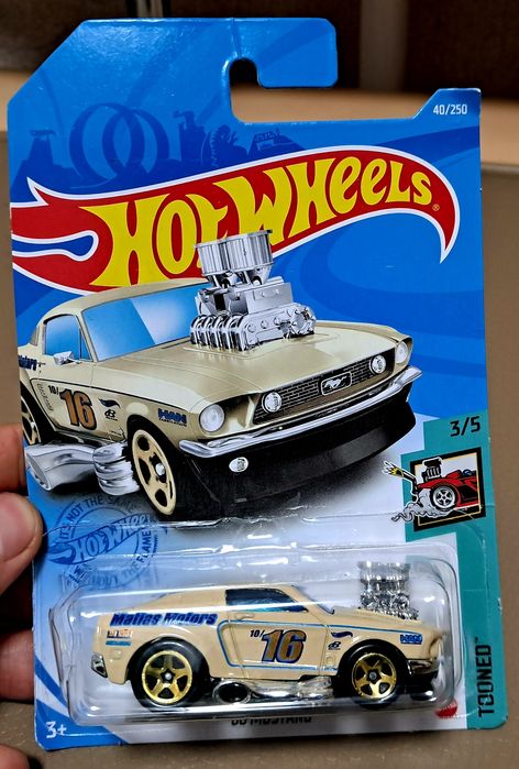 Машинка Hot Wheels 68 MUSTANG DTX 47