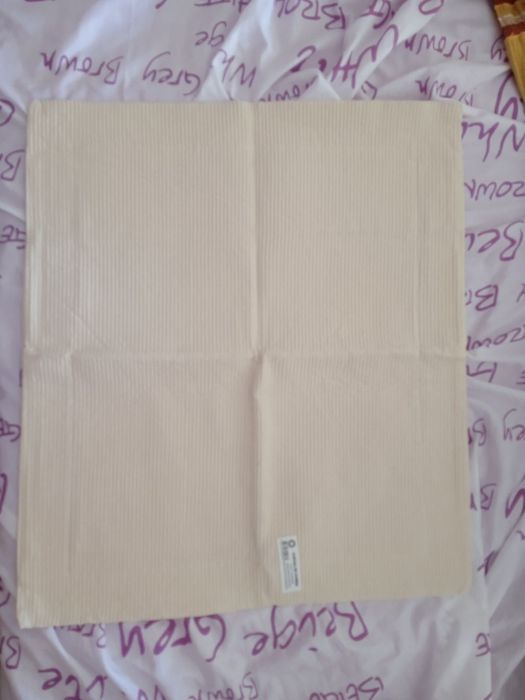Capas para almofada, bege vários tamanhos, 2€