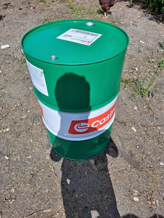 Puste beczki 200l castrol