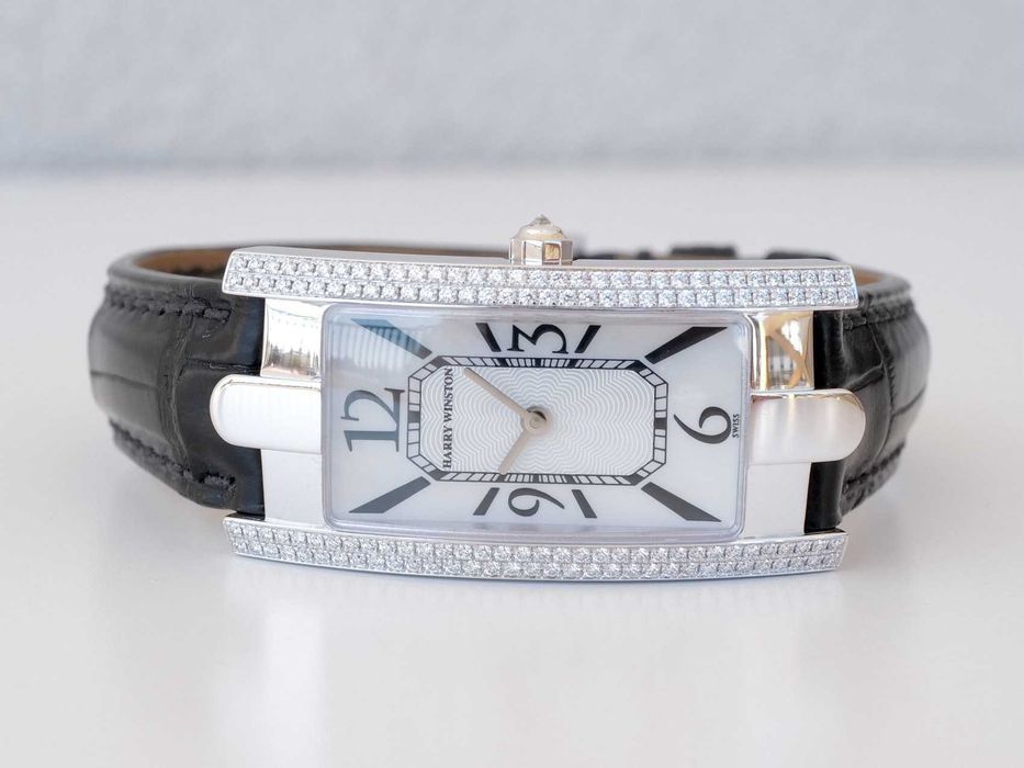 Harry Winston Avenue 18K White Gold Diamonds
