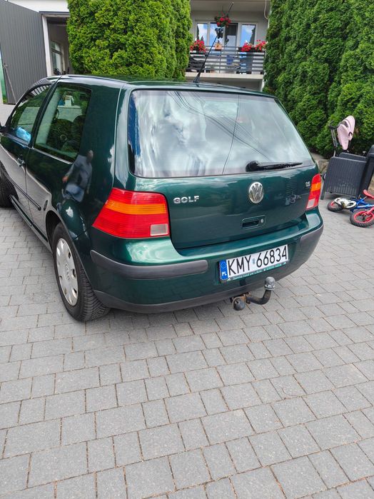 Volkswagen Golf automat