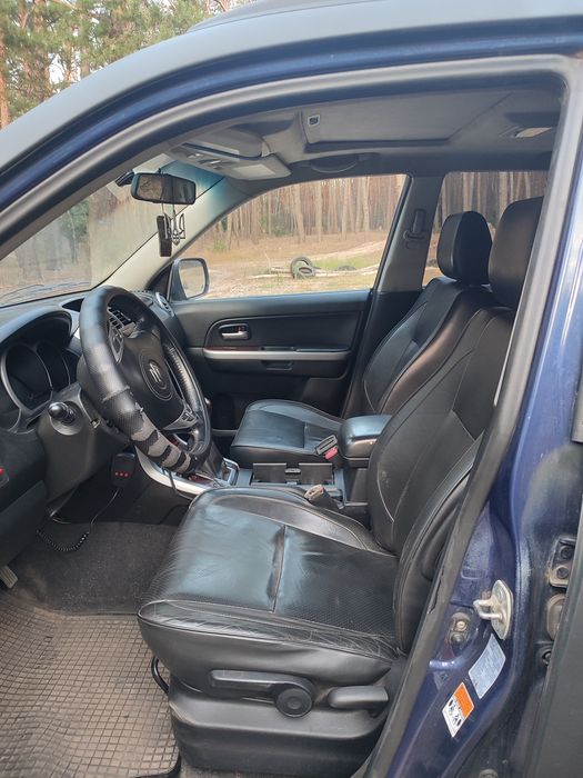 3250$ хороший торг Suzuki Grand Vitara, танк на колесах,  дизель 1.9 механика, 2006 год