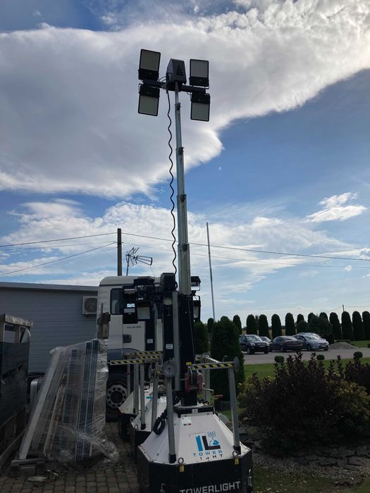 Lampa oświetleniowa TOWER LIGHT.  Wieża oświetleniowa. LEDVANCE LED