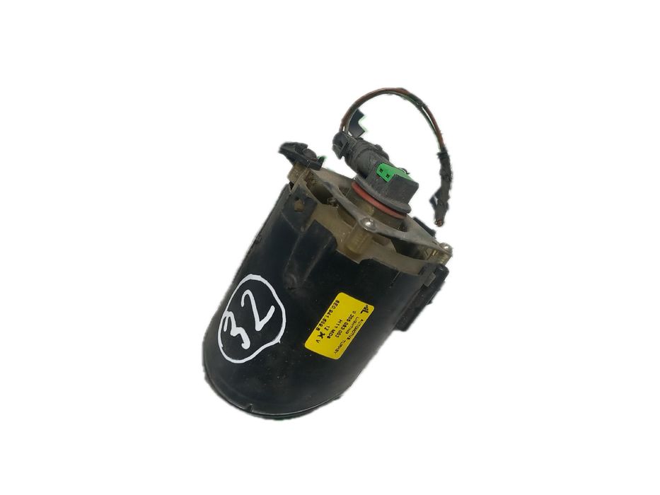 Farol nevoeiro frente esquerdo AUDI A4 (8EC, B7)