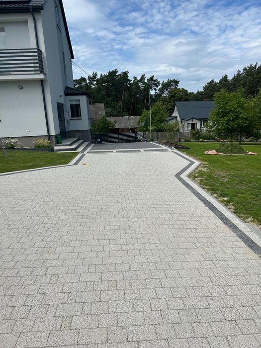 Układanie kostki brukowej. Usługi brukarskie