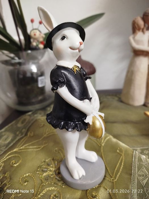 Пасхальний декор, статуетка, кролик