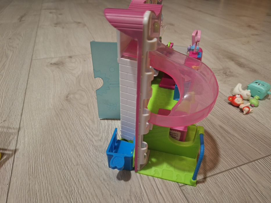 ігровий набір Shopkins Small Mart Supermarket Playset