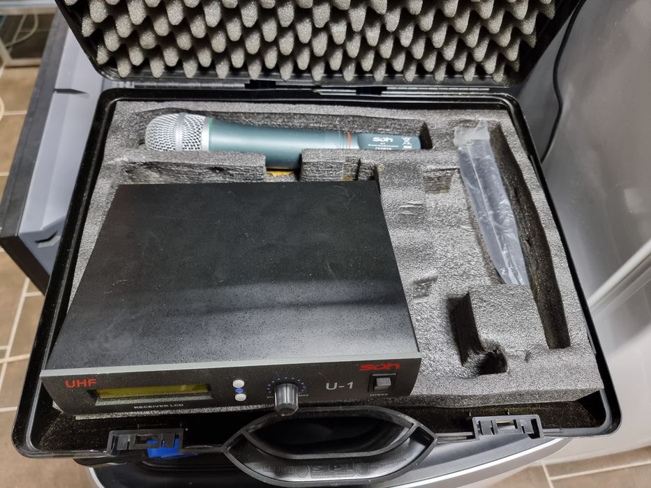 Радіомікрофон професійний