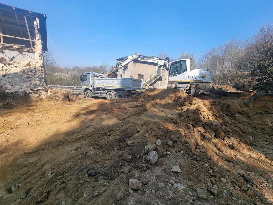 Wyburzenia  transport koparki