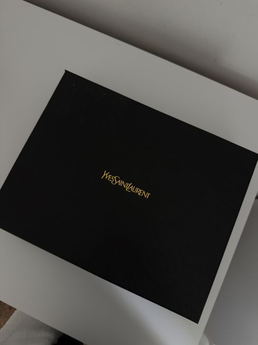 Nowa czarna torebka Yves Saint Laurent
