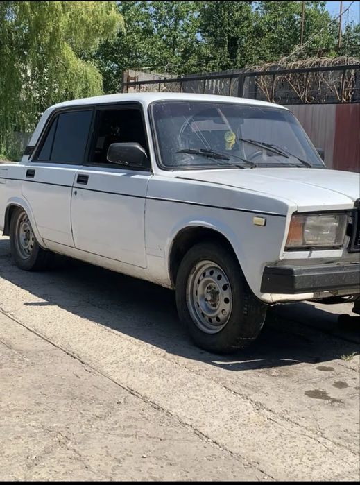 ПРОДАМ ВАЗ 2107 пацанская ровная машина