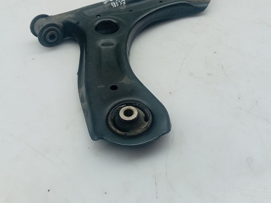 Braço de suspensão frente direito SEAT Ibiza IV SportCoupe (6J1, 6P5)