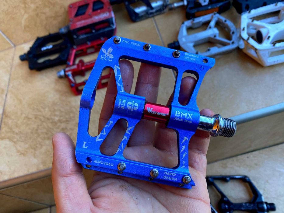 Педалі Shimano DEORE XT, XTR, SAINT, Crank Brothers, CUBE, Specialized