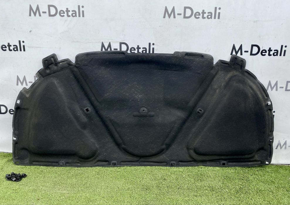 Шумоізоляція капоту Audi A4 B7 шумка Ауді а4 б7 розборка