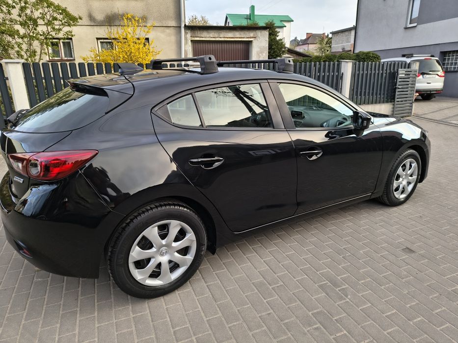 Mazda 3 SkyActiv Technology 1.5 benzyna, 2xkoła,  niski przebieg