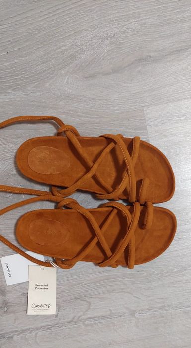 Сандали MANGO женские