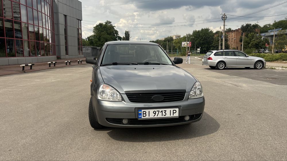 Продам приору 1.6 газ бенз