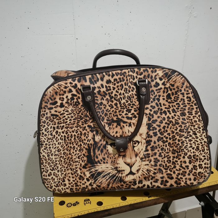 Mala de viagem com rodinhas