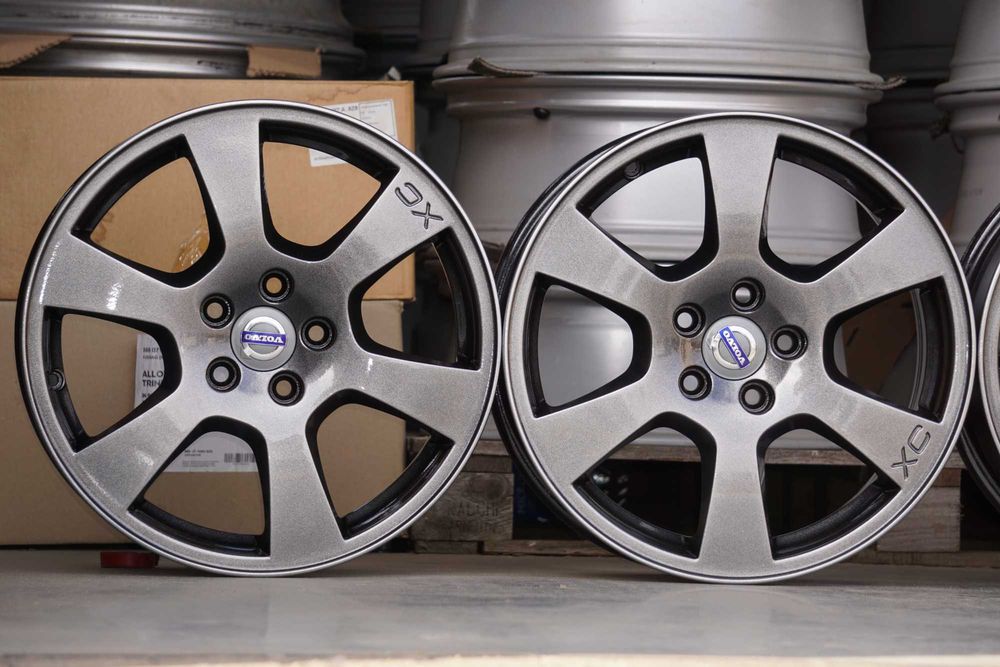 Alufelgi oryginal Volvo XC 5x108 7,5Jx17 et55 cb63,4mm grafitowe