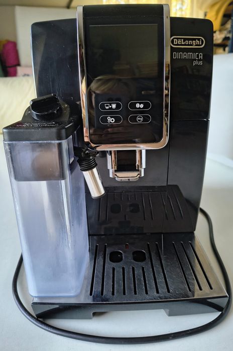 Ekspres DeLonghi Dinamica Plus
