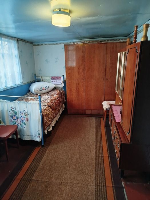 Продам будинок по вул. Ватутіна