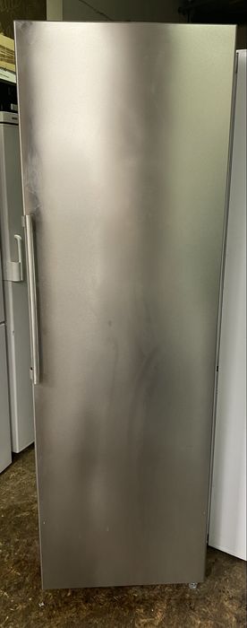 Chłodziarka 350 litrow No Frost Inox