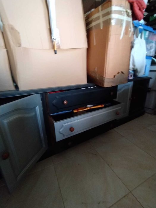 Móvel de 3 gavetas+2 módulos