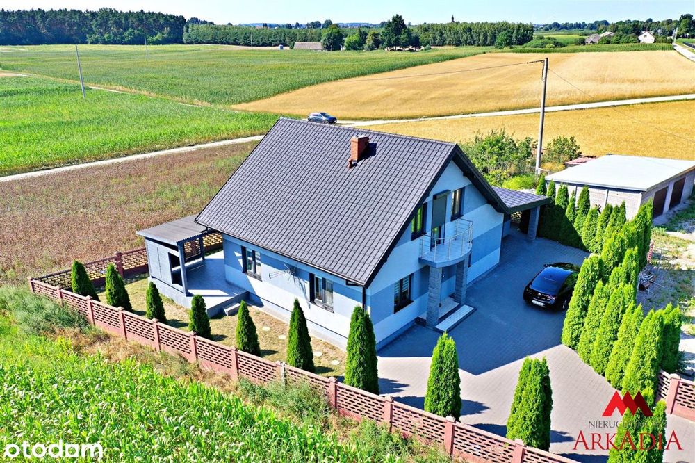 Pięny Dom z 2019 roku /Holendy Bytońskie