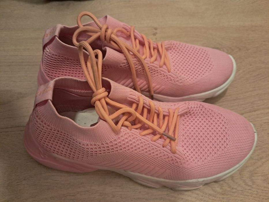 Adidasy fitnes r. 40