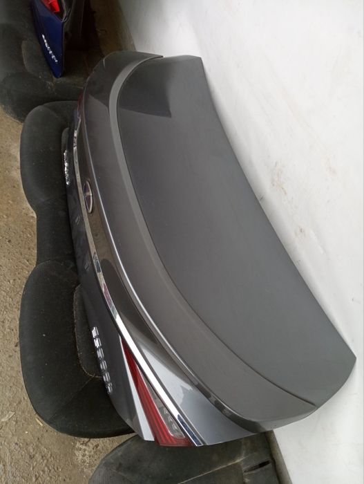 Кришка багажника LEXUS ES