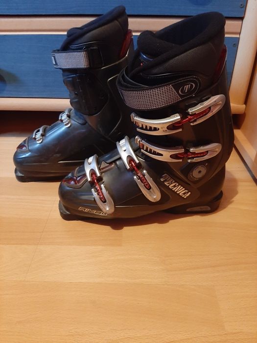 Spodnie narty buty kurtka