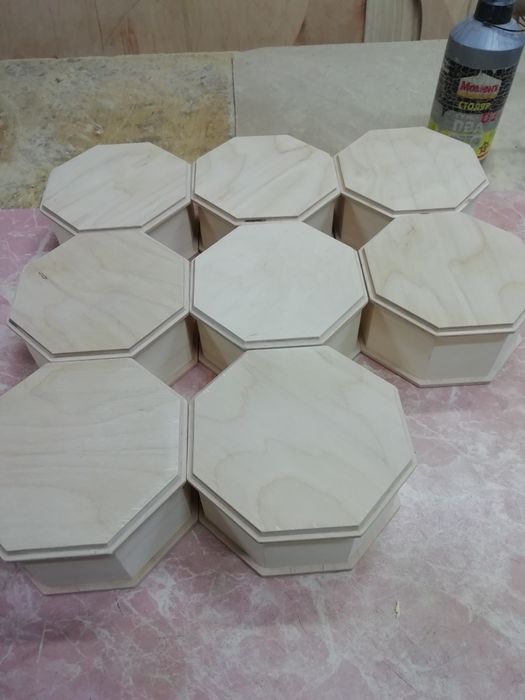 Шкатулка восьмигранна