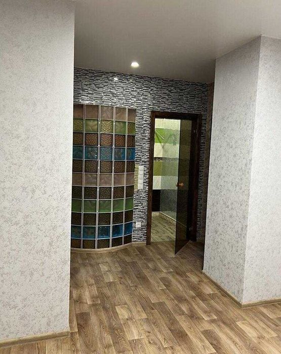 Продаж 2-кімнатної квартири, пр. Яворницького, єВідновлення AK