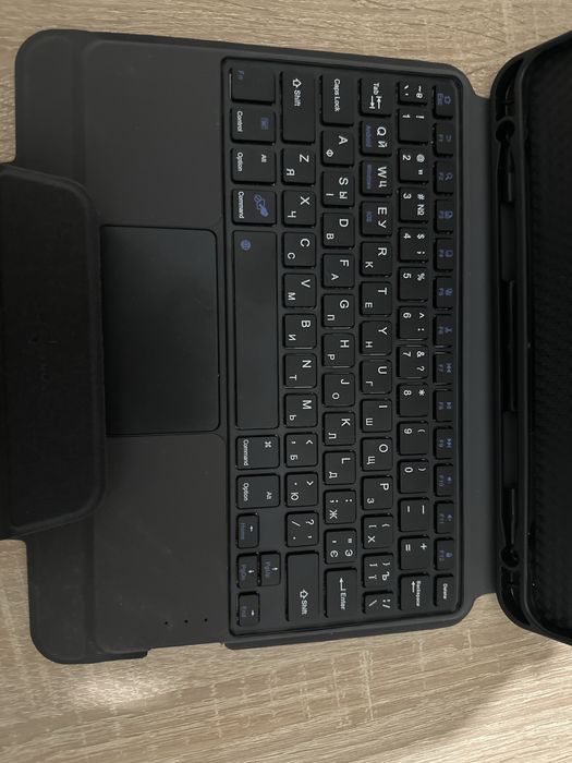 Чохол-клавіатура AIRON Premium Ipad Pro