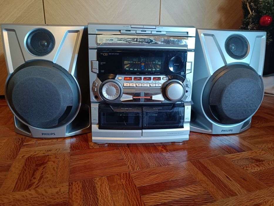 Aparelhagem Philips FW-C55 Mini Hi-Fi System-2x80W(peças ou reparacao)