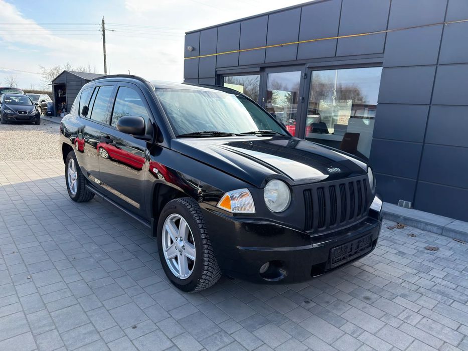 Jeep Compass 2,4 BENZYNA , 4x4 , skóra , 2 kluczyki , klimatyzacja , opłacony