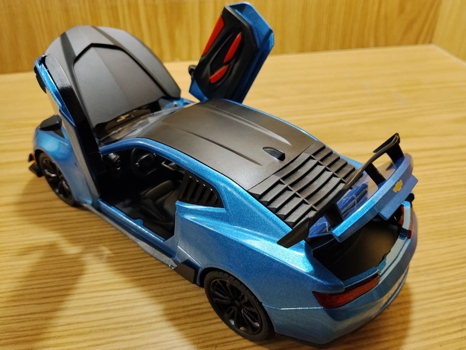 Модель машин Chevrolet Camaro 1:24 автоэксперт металл свет звук Камаро