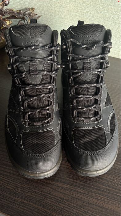 черевики ECCO Xpedition III GTX, на gore-tex. 43 розмір
