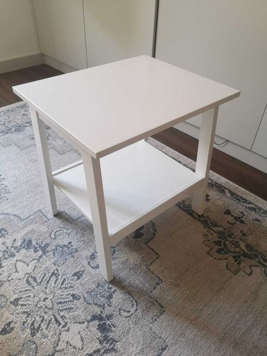 Mesa de apoio LUNNARP